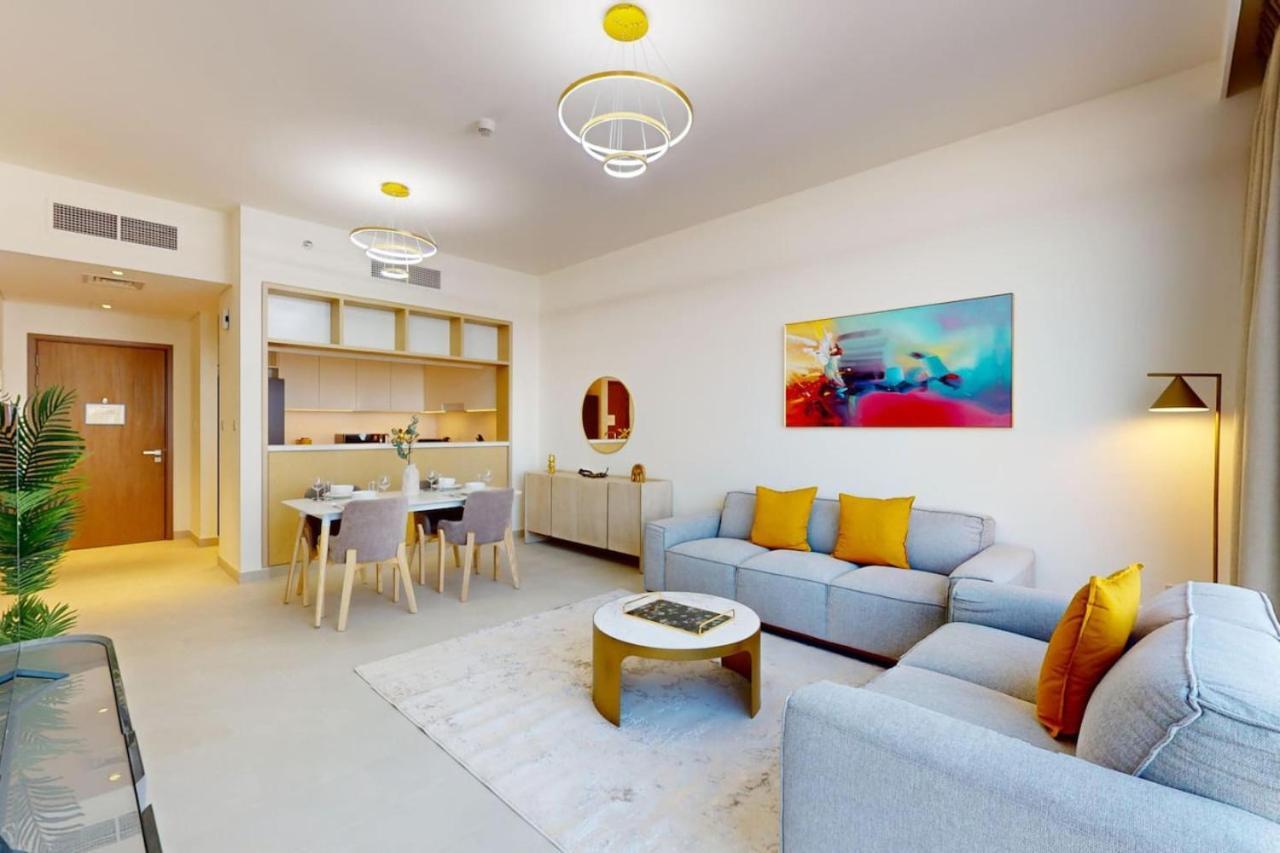 Apartment Creek Rise Tower 1 - Bright Two Bedroom