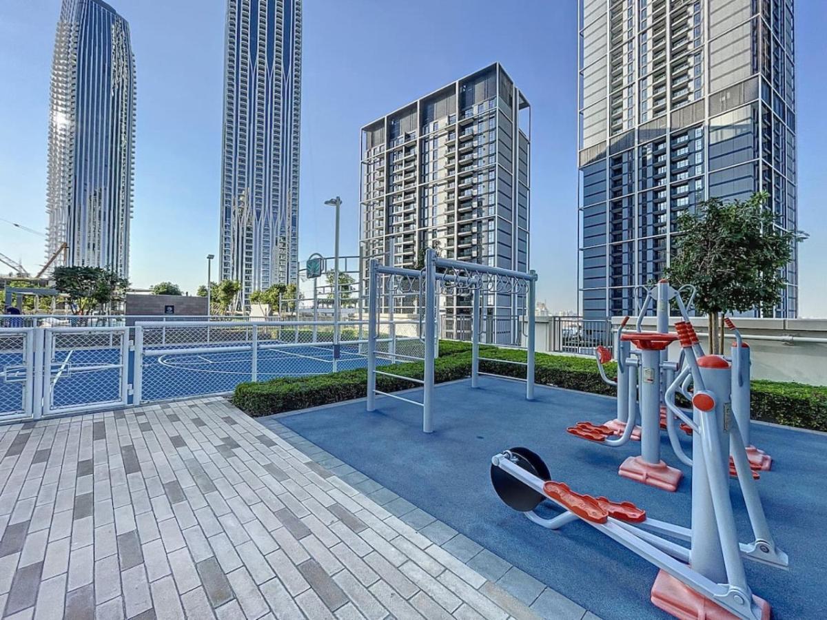 Creek Rise Tower 1 - Bright Two Bedroom Apartment Dubai