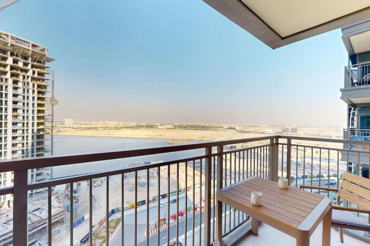 Creek Rise Tower 1 - Bright Two Bedroom * Dubai