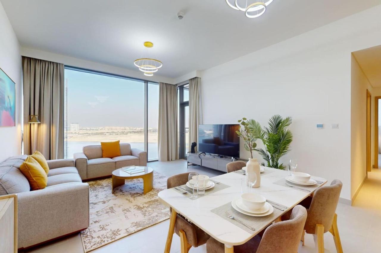 Apartment Creek Rise Tower 1 - Bright Two Bedroom